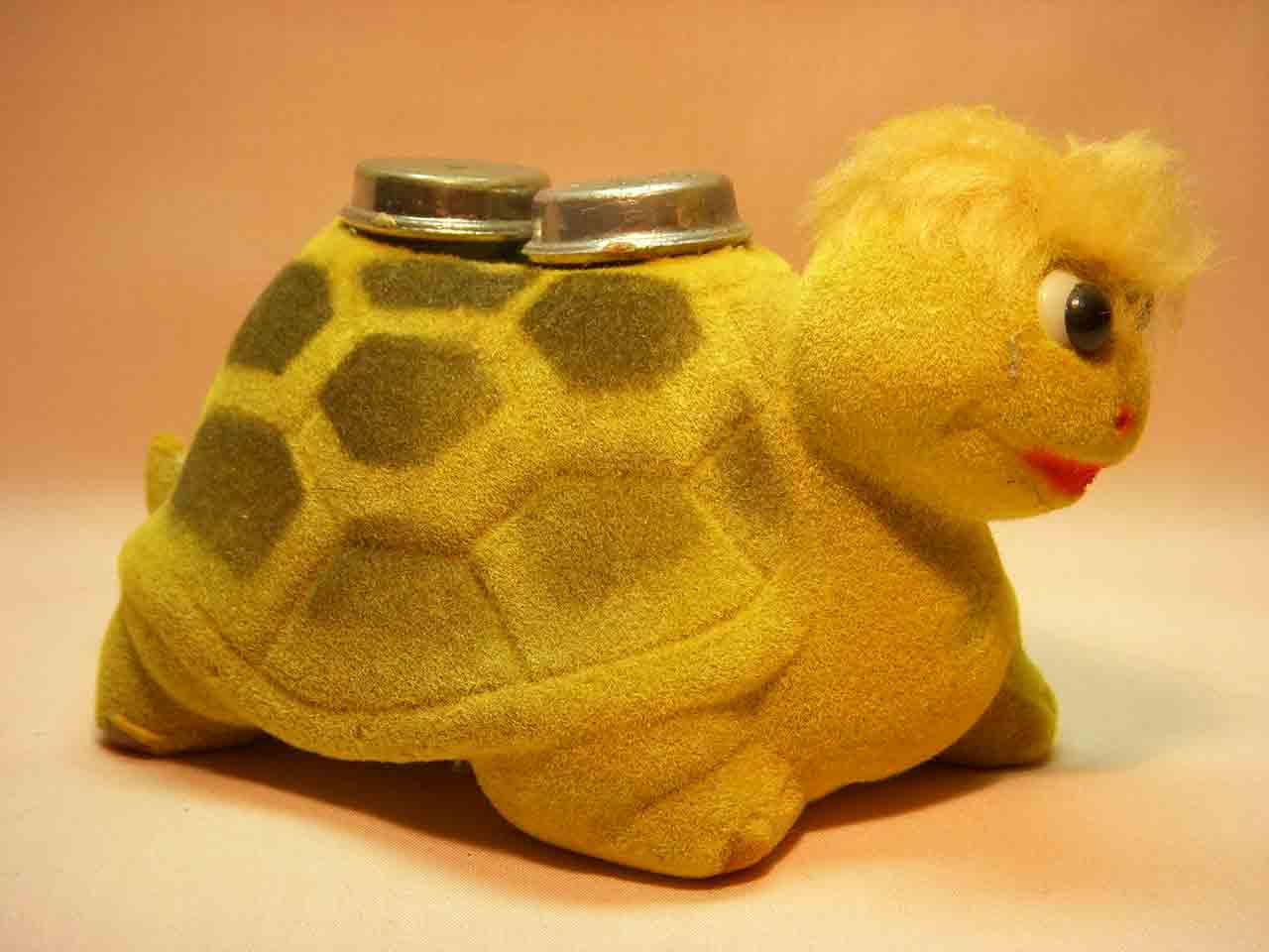 Fuzzy plastic turtle salt and pepper shakers