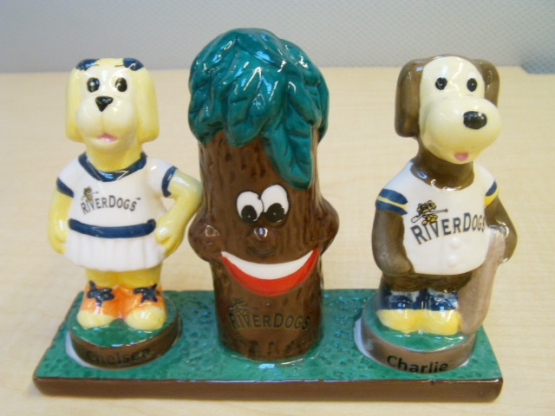 Charleston RiverDogs Minor League Baseball team mascots stadium giveaway salt and pepper shakers