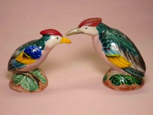 Vintage Made in Japan birds salt and pepper shakers - Flickers