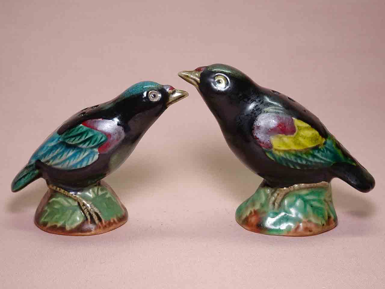 Vintage Made in Japan birds salt and pepper shakers - Red-Winged Blackbirds