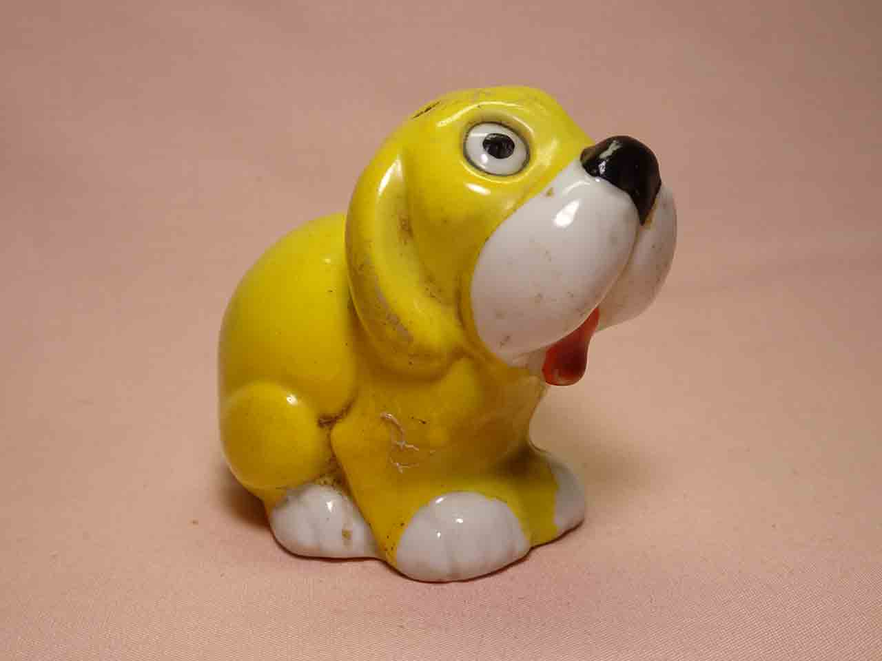 Goebel large dog sitting salt / pepper shaker