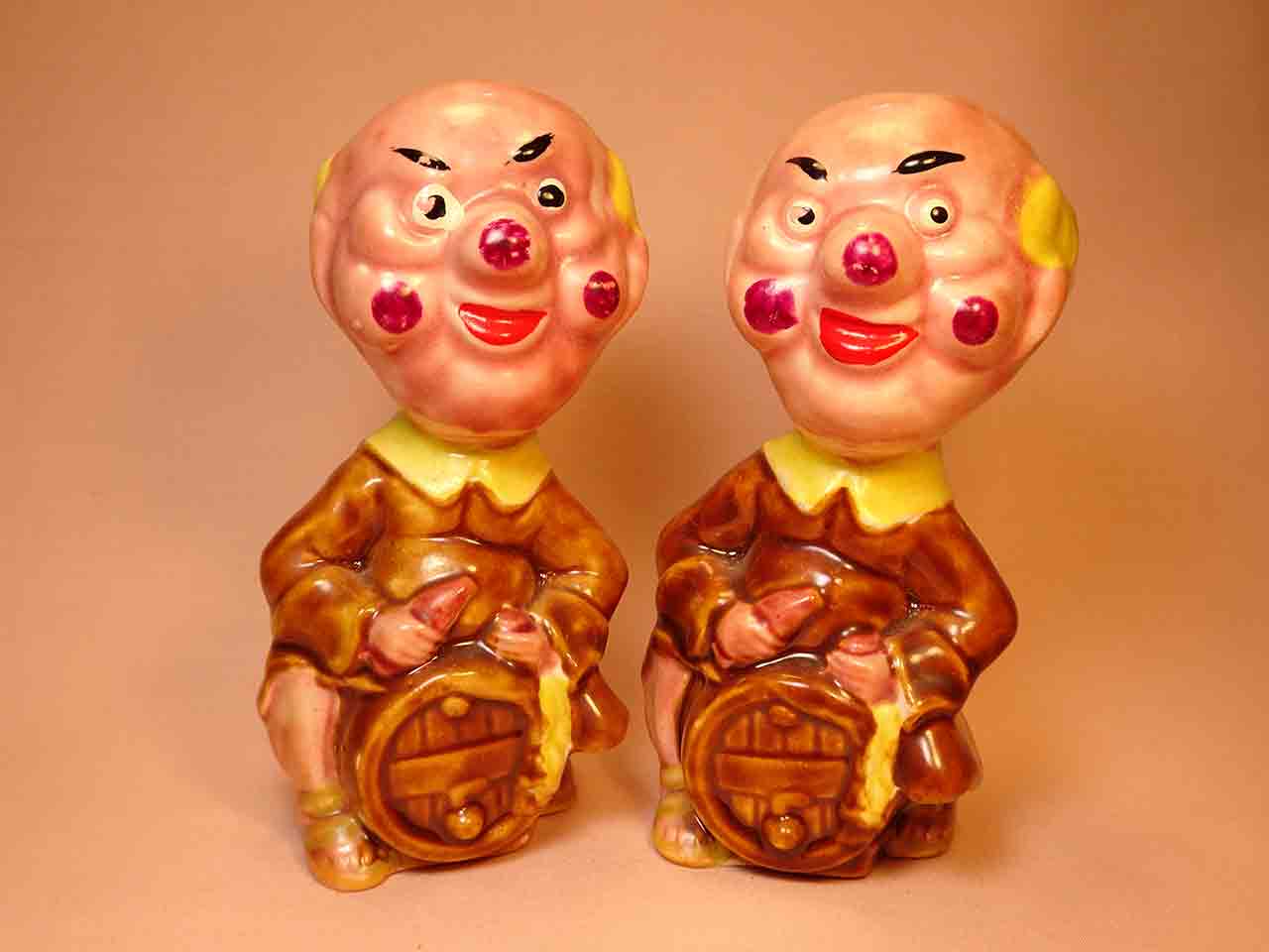 Clown-like strange fellows salt and pepper shakers - monks