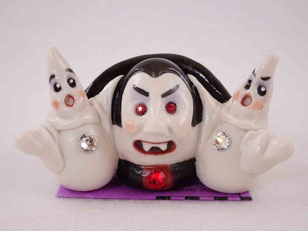 Allyson Nagel miniature one piece holiday salt and pepper shakers - Halloween Dracula vampire and ghosts