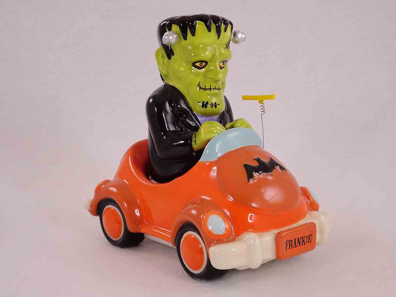 Frankenstein in car Halloween salt and pepper shakers by Department 56