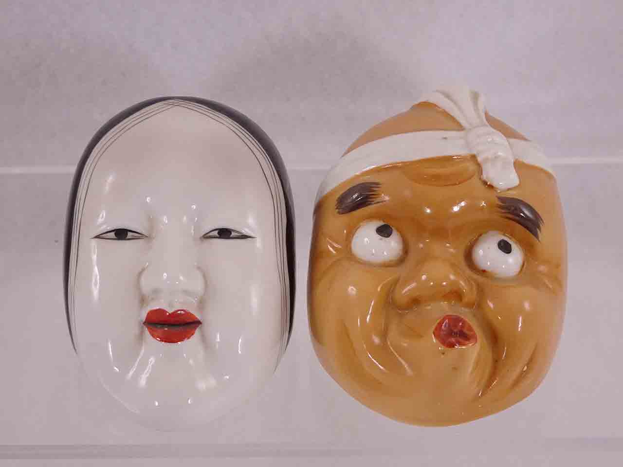 Craftsmen China Asian masks salt and pepper shakers