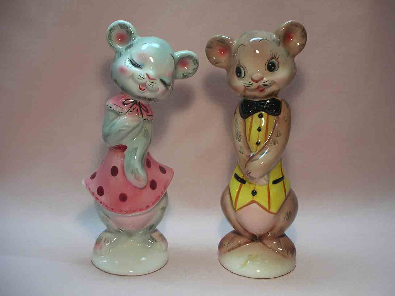 Tall dressed animal series ?PY-like salt and pepper shakers - mice