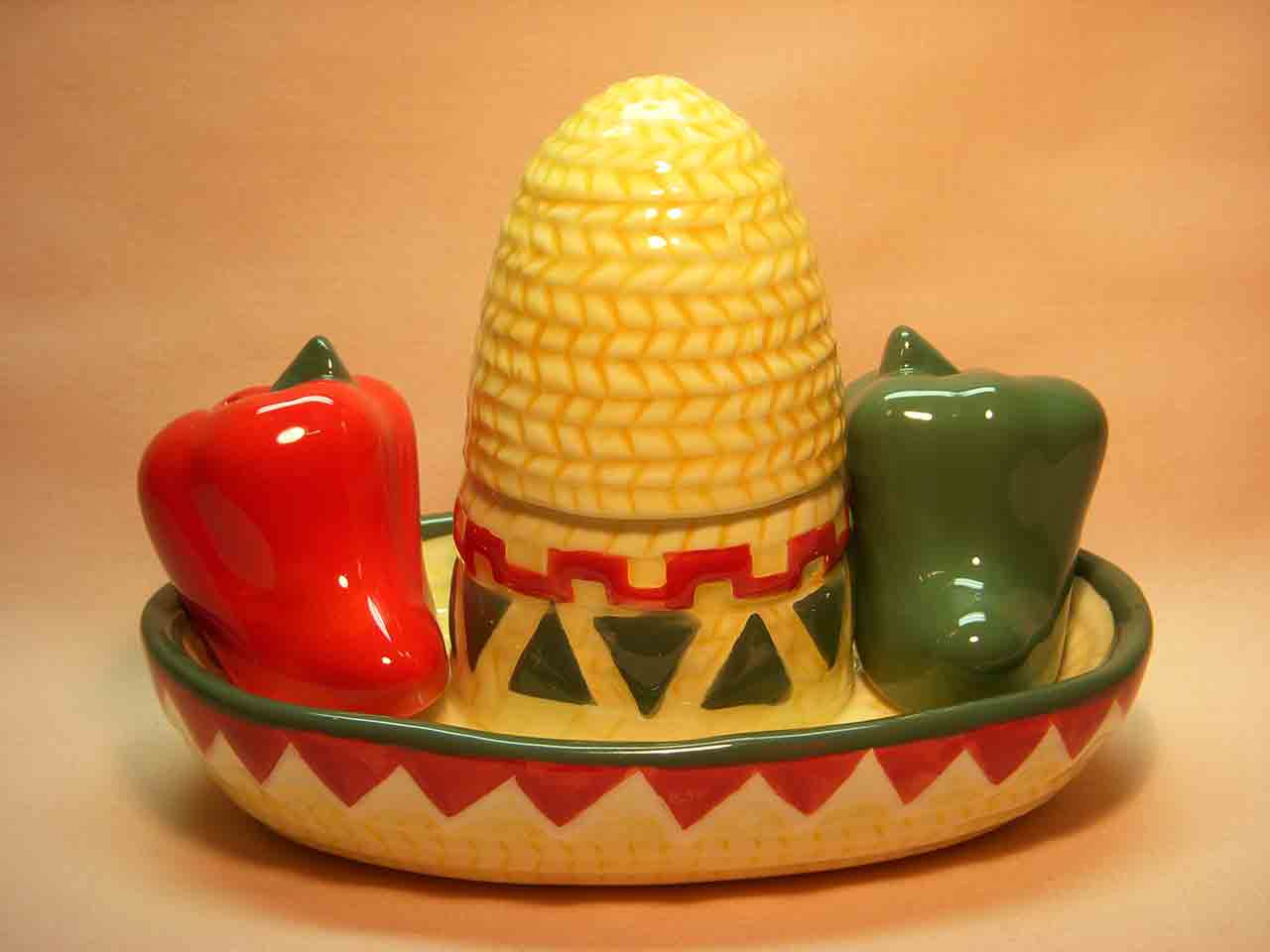 Peppers on sombrero Mwah Westland Giftware salt and pepper shakers