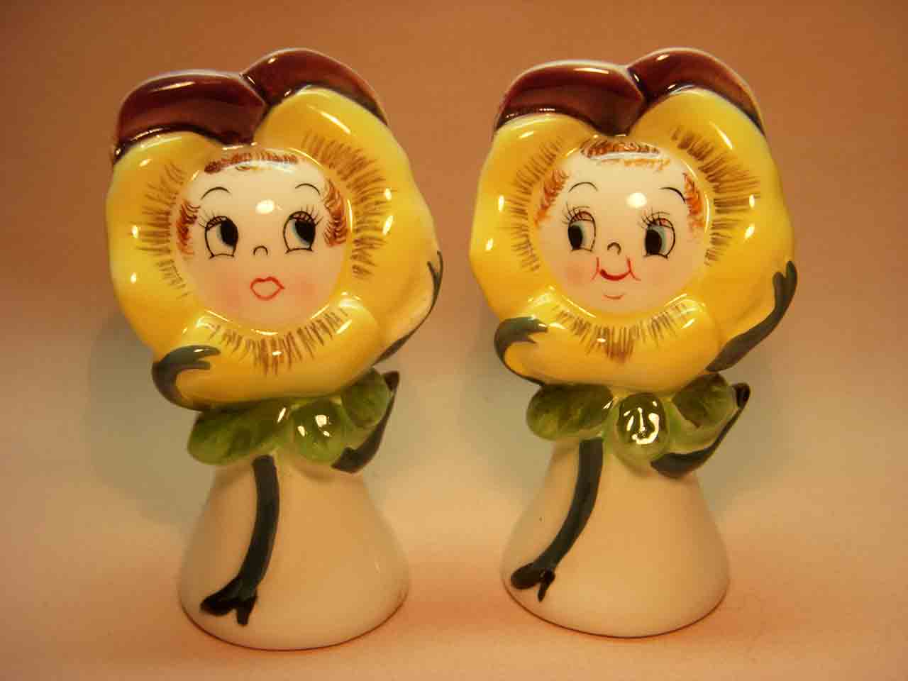 Stick Figures PY poppies flowers anthropomorphic salt and pepper shakers