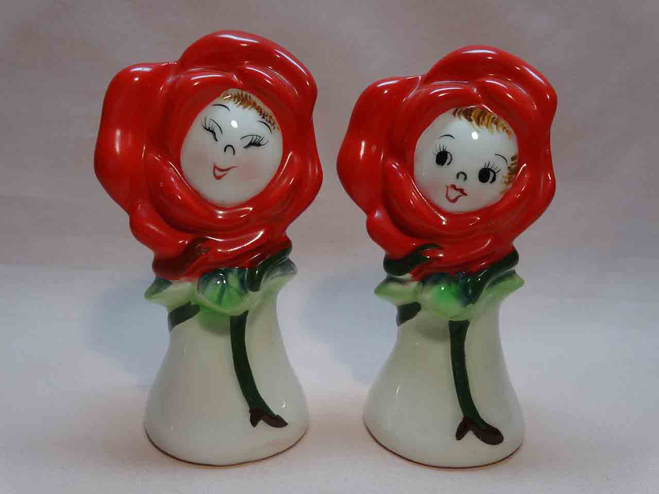 Stick Figures PY poppies flowers anthropomorphic salt and pepper shakers