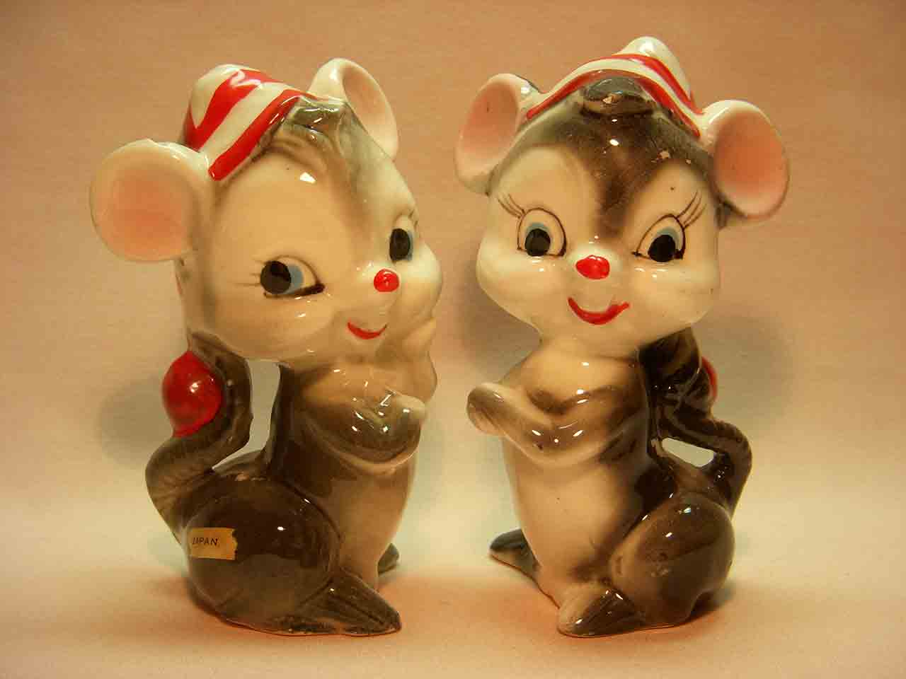 Kreiss Christmas mice salt and pepper shakers
