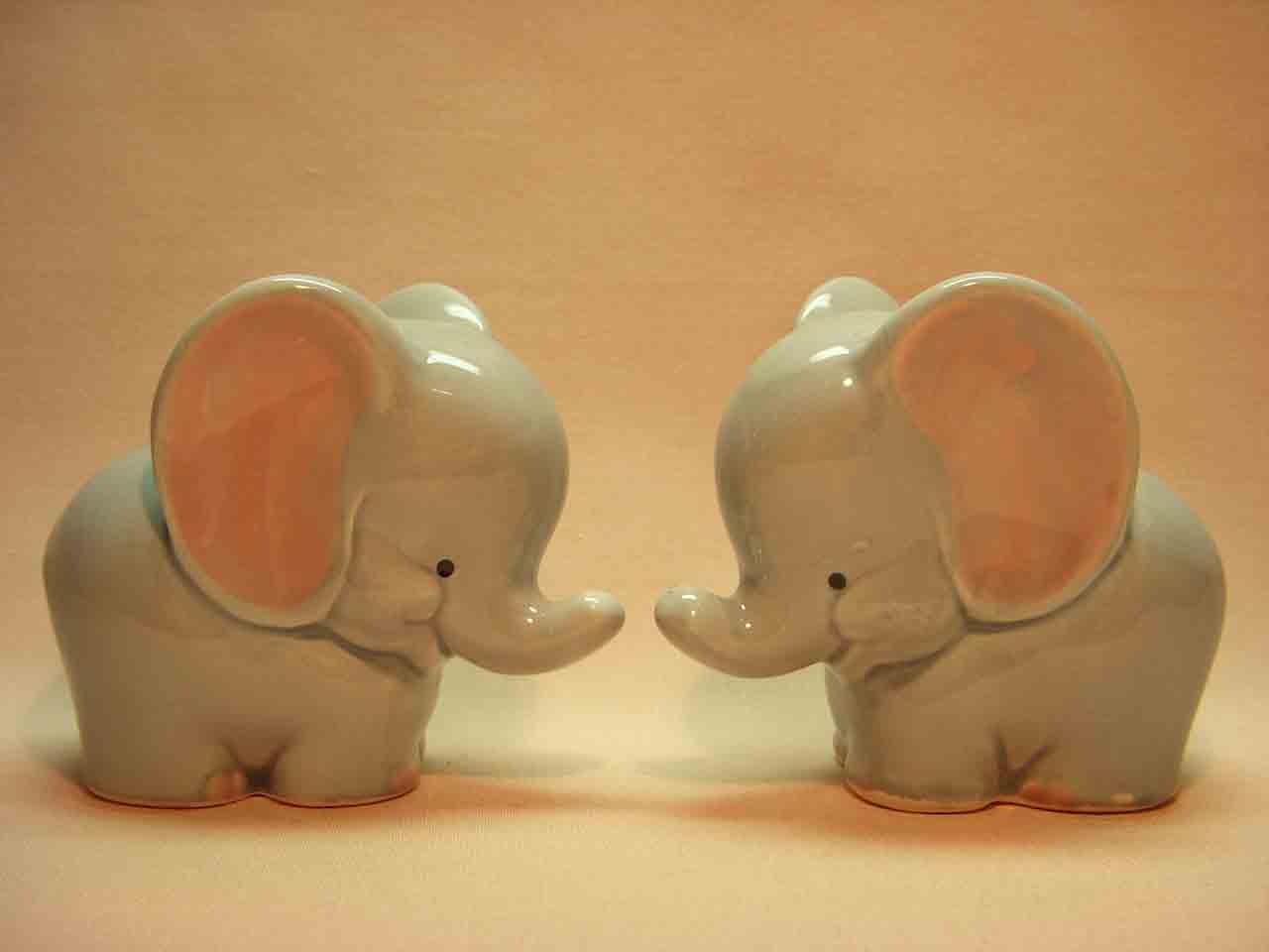 Josef Original animals salt and pepper shakers series - elephants