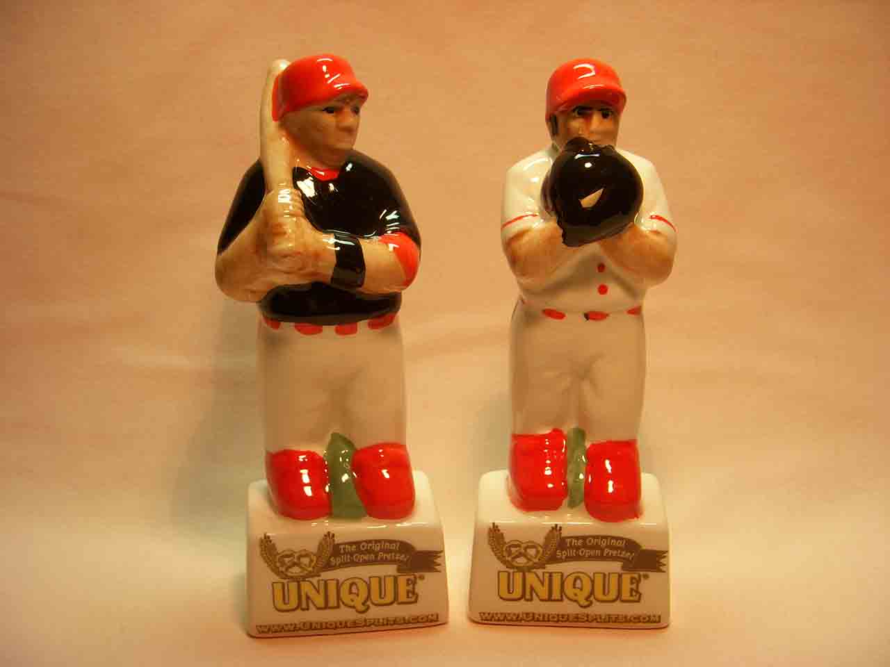 Reading Fightin Phils Cole Hamels and Carlos Ruiz salt and pepper shakers